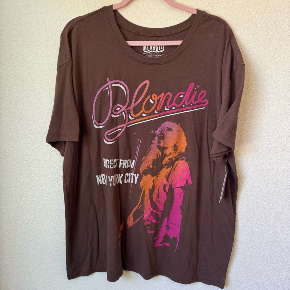 BRAND NEW BLONDIE TEE